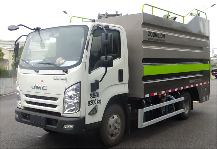 垃圾桶有了“洗澡房”，去污消毒更健康