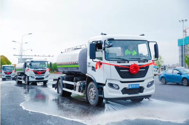 新时代中国城市美容师！BG视讯环境新能源环卫车可减排4.5万吨污染物
