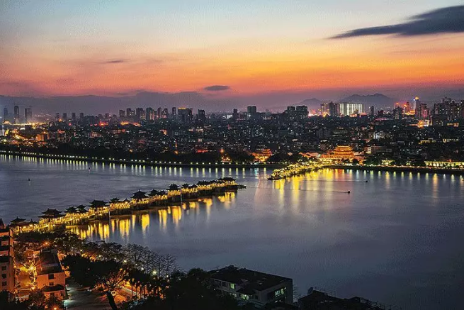 4706.2万！BG视讯环境高质量垃圾转运类设备助力潮州打造城市新面貌